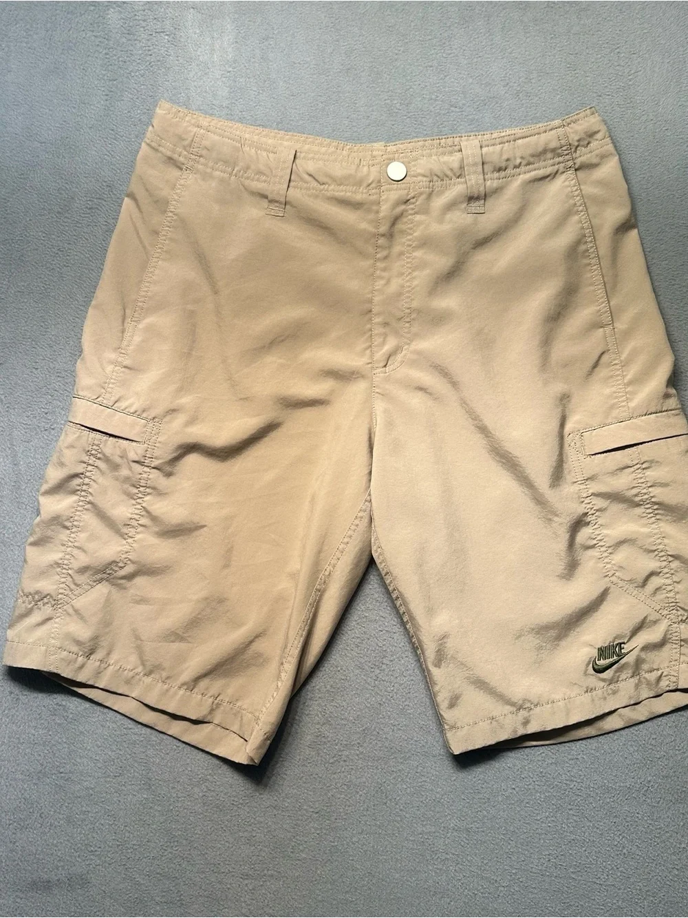 Nike Mens XL Cargo Shorts Tan Outdoor Hiking Utility Fishing Performance